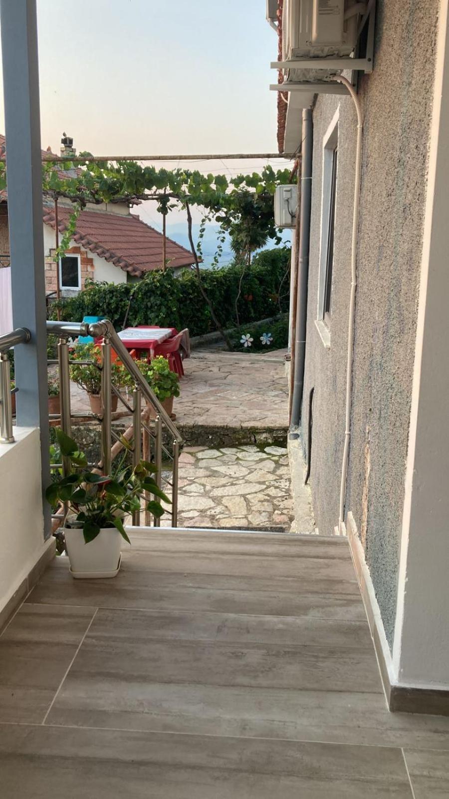 Akeron'S Rooms Sarande Exterior photo