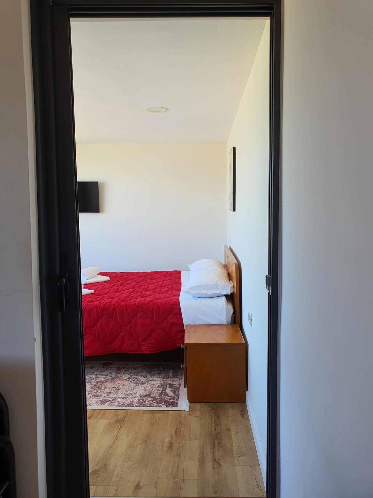 Akeron'S Rooms Sarande Exterior photo